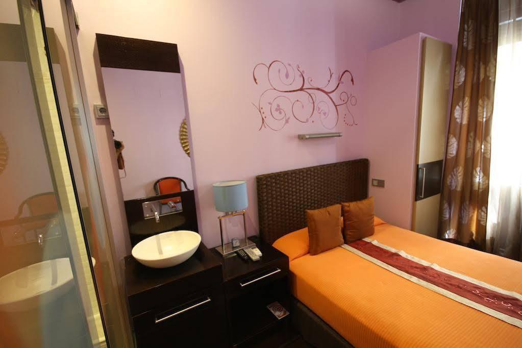 Madrid House Rooms Exteriör bild